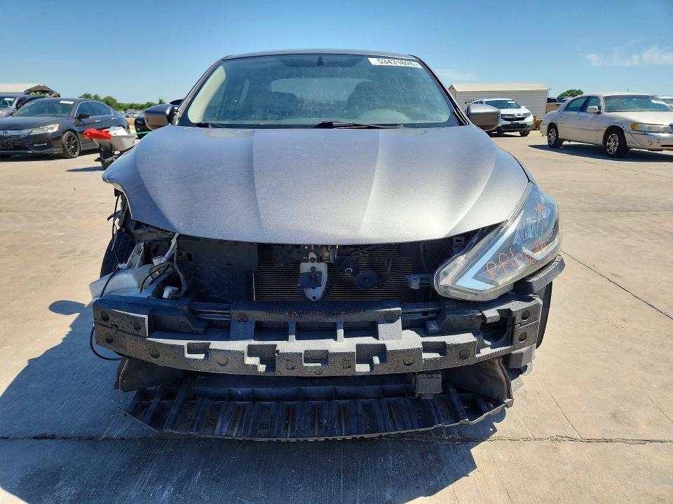 53431626 :رقم المزاد ، 3N1AB7APXKY232975 vin ، 2019 Nissan Sentra مزاد بيع