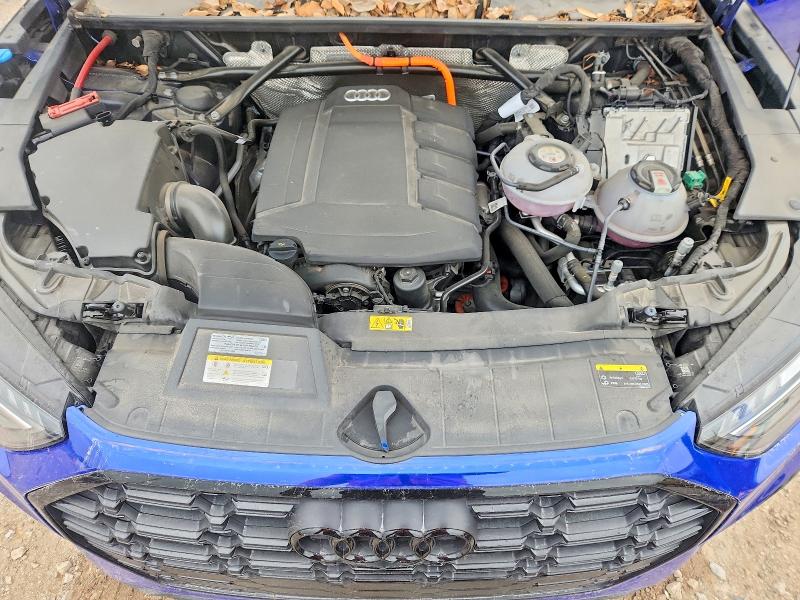 51472086 :رقم المزاد ، WA1F2AFY0P2102835 vin ، 2023 Audi Q5 E مزاد بيع
