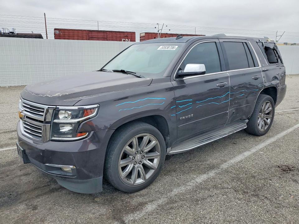 53838706 :رقم المزاد ، 1GNSCCKC0FR264520 vin ، 2015 Chevrolet Tahoe مزاد بيع