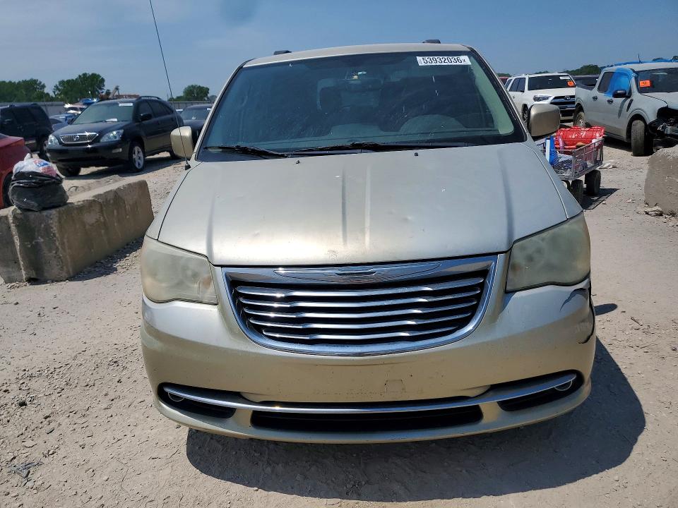 53932036 :رقم المزاد ، 2A4RR5DG3BR702981 vin ، 2011 Chrysler Town & Country Limit مزاد بيع