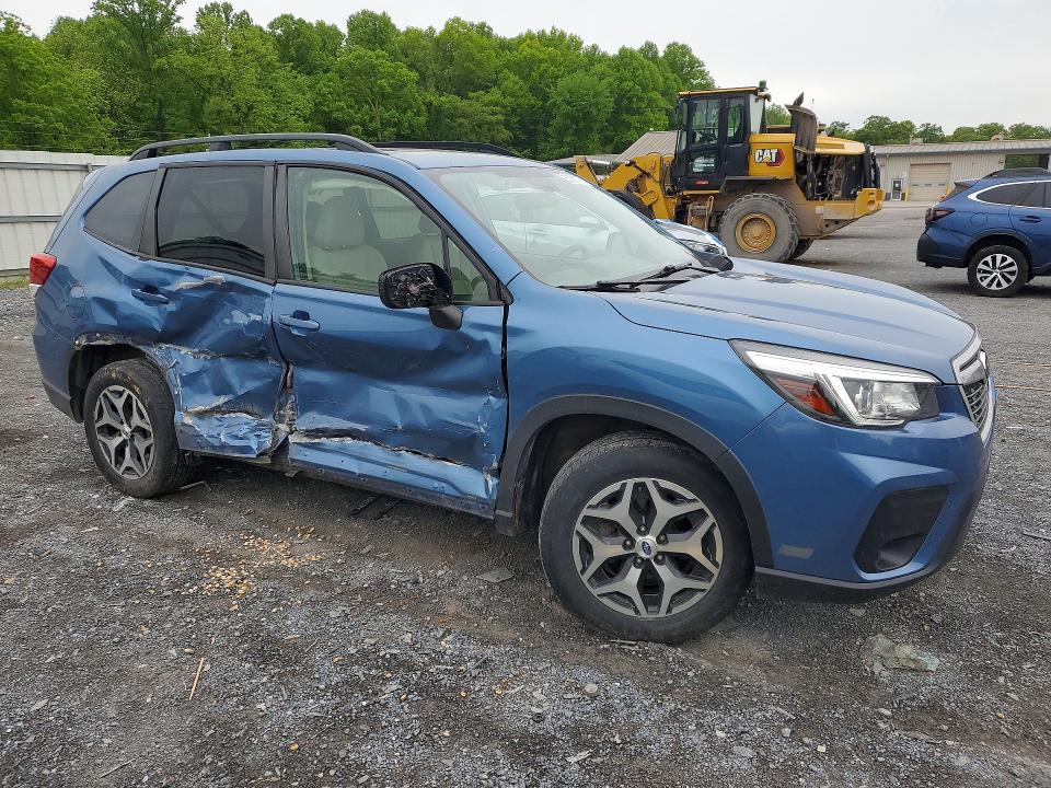 2020 Subaru Forester მანქანა იყიდება აუქციონზე, vin: JF2SKAGC5LH445303, აუქციონის ნომერი: 53067786