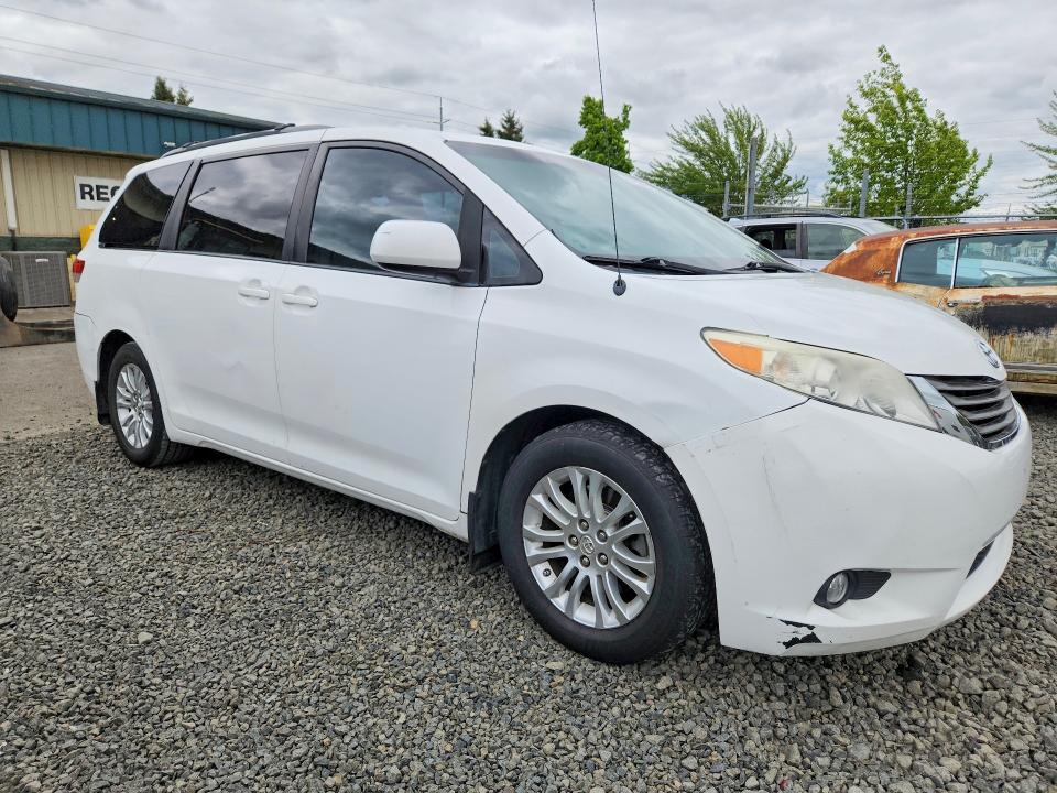 Aukcja sprzedaży 2011 Toyota Sienna, vin: 5TDYK3DCXBS050391, numer aukcji: 54752066