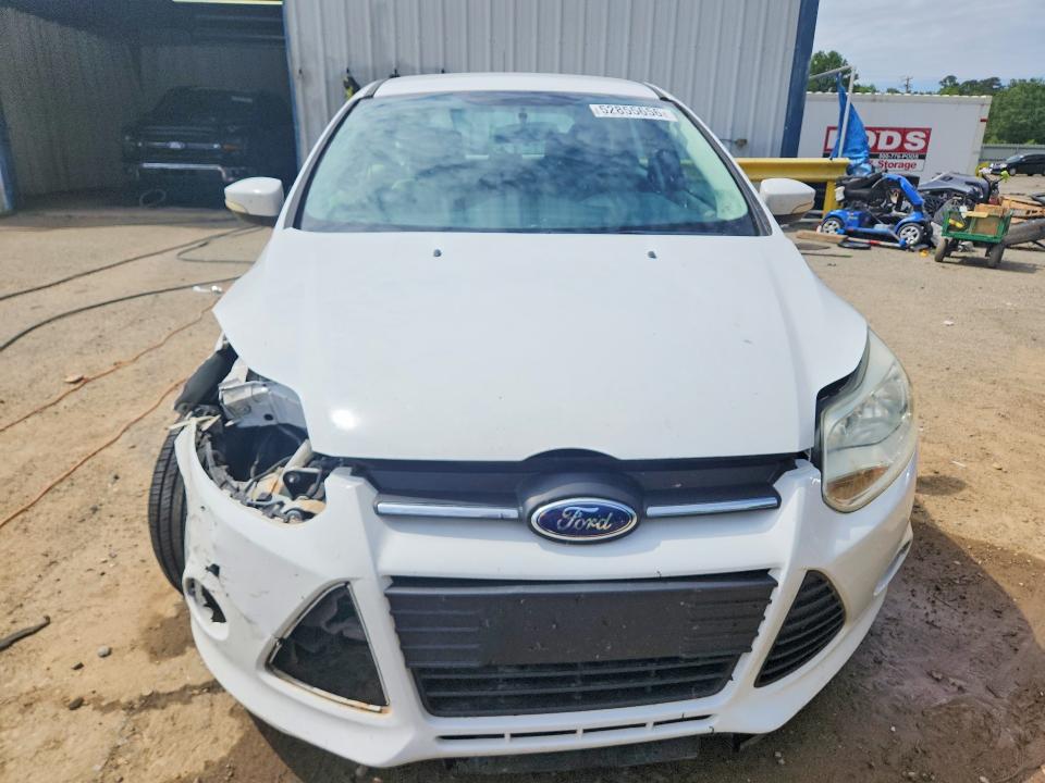 2014 Ford Focus მანქანა იყიდება აუქციონზე, vin: 1FADP3K27EL244043, აუქციონის ნომერი: 52855656
