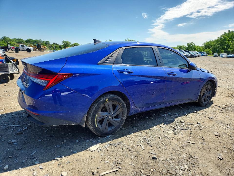 Продажа на аукционе авто 2022 Hyundai Elantra, vin: KMHLM4AJ5NU015122, номер лота: 55113316