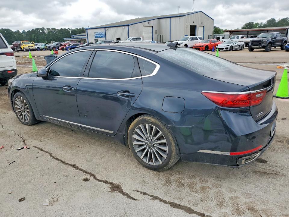 2017 Kia Cadenza მანქანა იყიდება აუქციონზე, vin: KNALC4J1XH5067185, აუქციონის ნომერი: 53167796