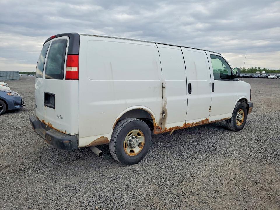 55608726 :رقم المزاد ، 1GCWGFFA7D1104882 vin ، 2013 Chevrolet Express G2500 مزاد بيع