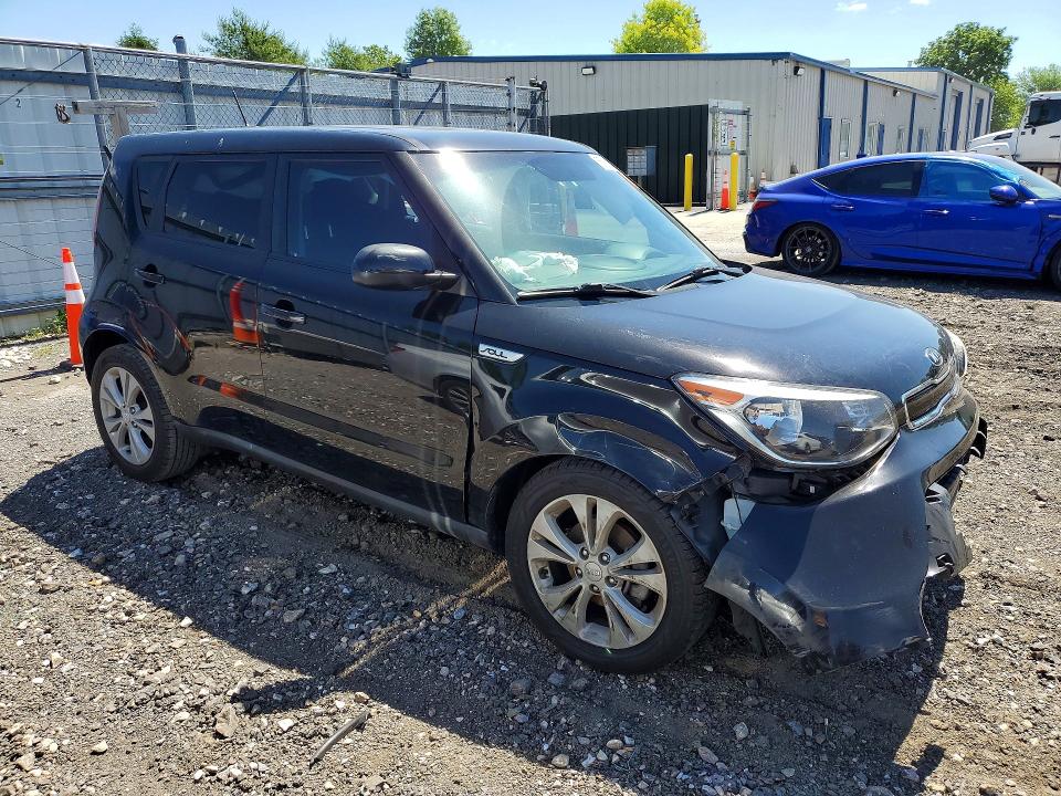 55032346 :رقم المزاد ، KNDJP3A57F7204094 vin ، 2015 Kia Soul مزاد بيع