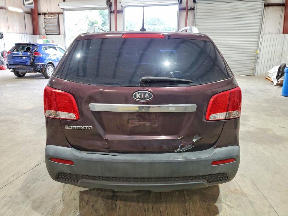 2011 Kia Sorento მანქანა იყიდება აუქციონზე, vin: 5XYKT4A24BG125698, აუქციონის ნომერი: 54275106