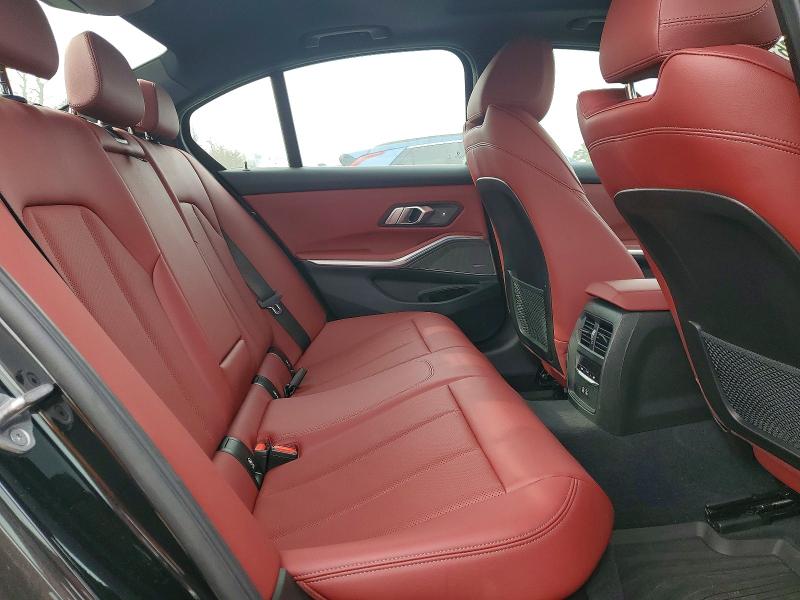 52312286 :رقم المزاد ، 3MW89FF00P8D02453 vin ، 2023 Bmw 330xi مزاد بيع