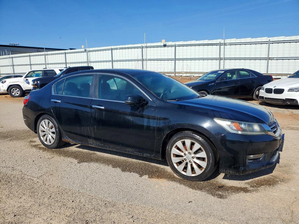 2014 Honda Accord მანქანა იყიდება აუქციონზე, vin: 1HGCR2F70EA037474, აუქციონის ნომერი: 55009166