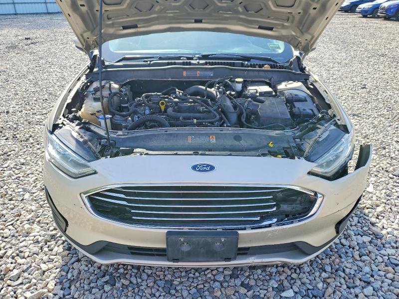 54070156 :رقم المزاد ، 3FA6P0HD9KR266624 vin ، 2019 Ford Fusion مزاد بيع