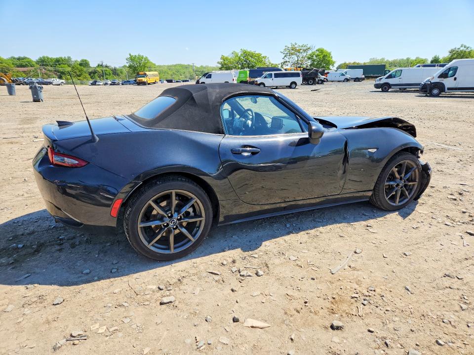 Продажа на аукционе авто 2017 Mazda Mx-5 Miata, vin: JM1NDAC73H0123344, номер лота: 52102926
