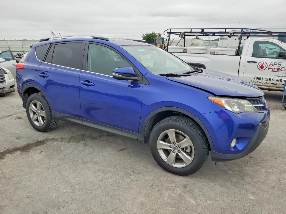 53351066 :رقم المزاد ، 2T3WFREV6FW163404 vin ، 2015 Toyota Rav4 مزاد بيع
