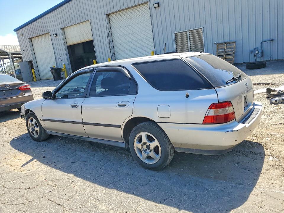 52467936 :رقم المزاد ، 1HGCE1820TA000638 vin ، 1996 Honda Accord مزاد بيع