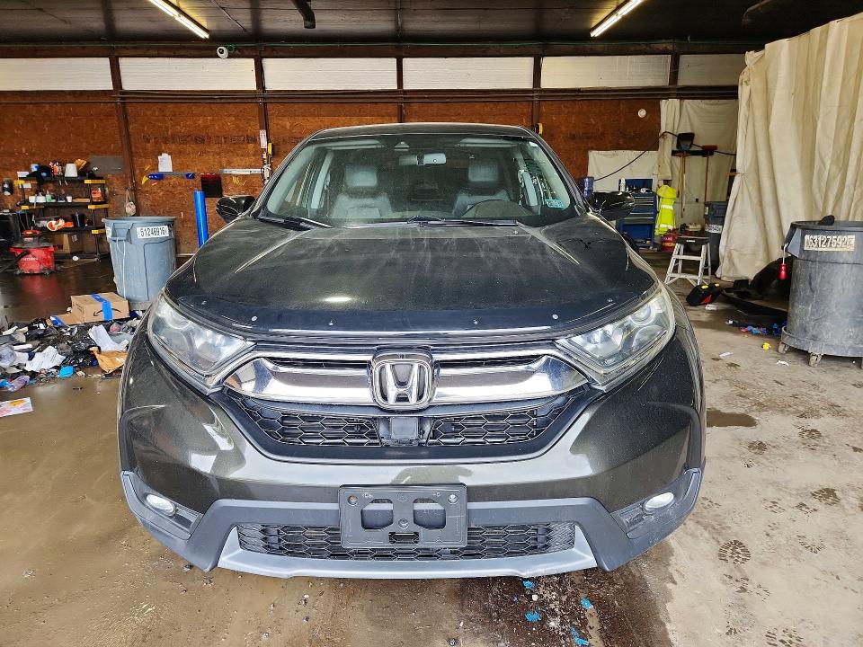 54855626 :رقم المزاد ، 7FARW2H85JE045051 vin ، 2018 Honda Cr-v مزاد بيع