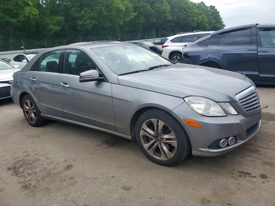 53937866 :رقم المزاد ، WDDHF8HB8BA493323 vin ، 2011 Mercedes-benz E مزاد بيع