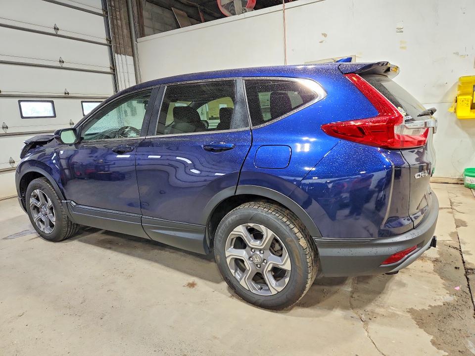 54719066 :رقم المزاد ، 7FARW2H89JE062645 vin ، 2018 Honda Cr-v مزاد بيع