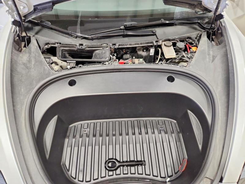 Продажа на аукционе авто 2023 Tesla Model 3, vin: LRW3E1FA9PC875717, номер лота: 52931026