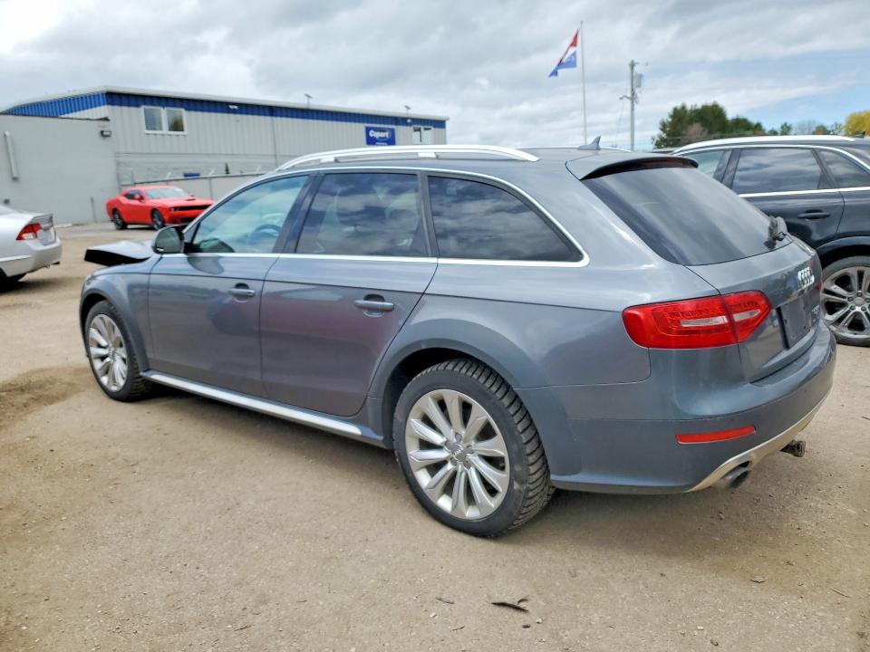 Продажа на аукционе авто 2015 Audi A4 Allroad, vin: WA1TFCFL4FA118726, номер лота: 52460536