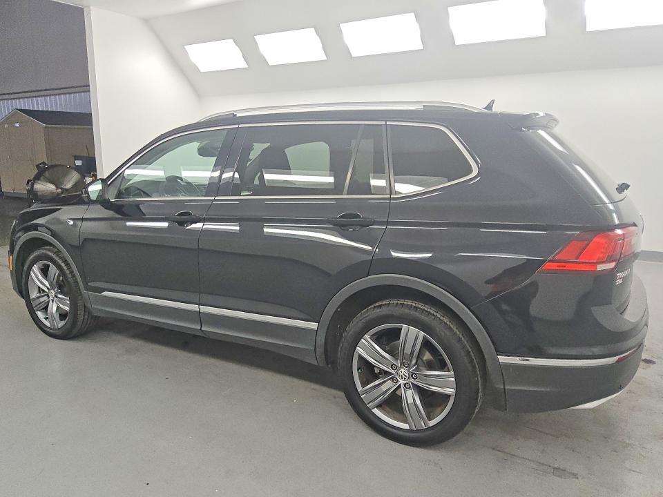 Продажа на аукционе авто 2020 Volkswagen Tiguan, vin: 3VV3B7AX2LM108036, номер лота: 52068416