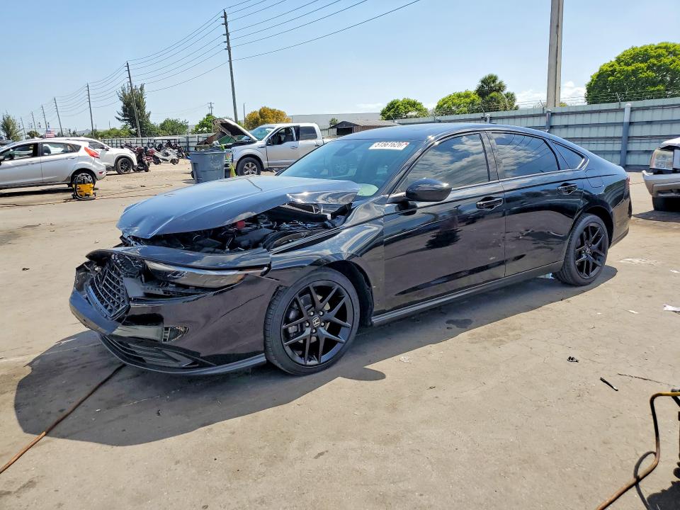 2025 Honda Accord მანქანა იყიდება აუქციონზე, vin: 1HGCY1F47SA043805, აუქციონის ნომერი: 51561626