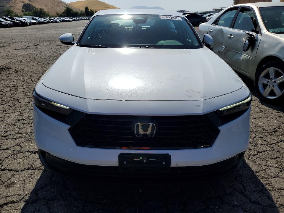 2025 Honda Accord მანქანა იყიდება აუქციონზე, vin: 1HGCY1F23SA048434, აუქციონის ნომერი: 52012046
