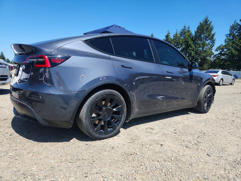 2021 Tesla Model Y მანქანა იყიდება აუქციონზე, vin: 5YJYGAEE7MF136626, აუქციონის ნომერი: 54597046