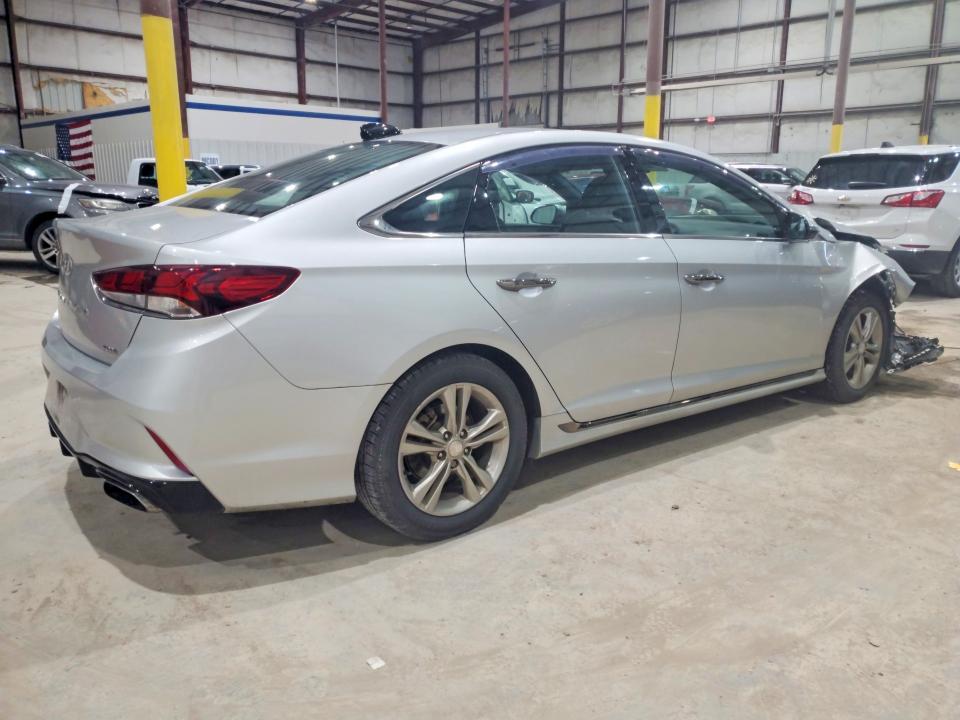 54068586 :رقم المزاد ، 5NPE34AF2JH641372 vin ، 2018 Hyundai Sonata مزاد بيع