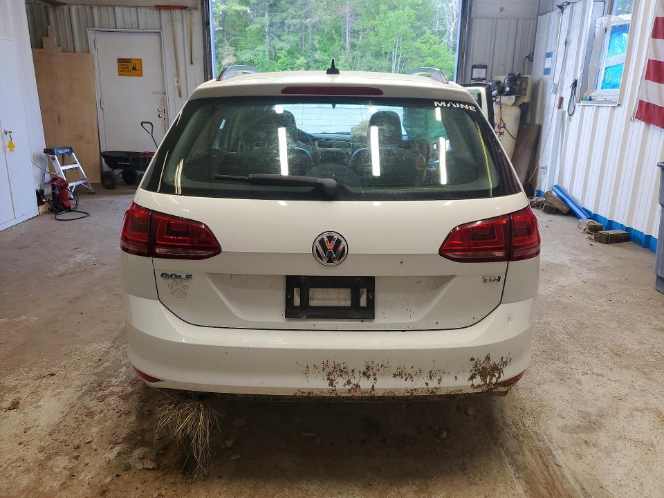 54786836 :رقم المزاد ، 3VWCA7AU8FM520633 vin ، 2015 Volkswagen Golf مزاد بيع
