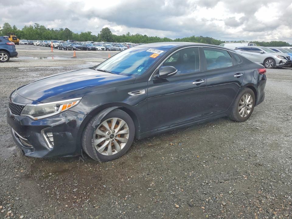 Auction sale of the 2018 Kia Optima, vin: 5XXGT4L35JG199386, lot number: 52761116