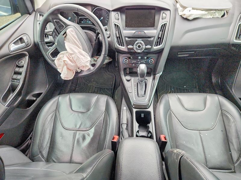 52552036 :رقم المزاد ، 1FADP3J25JL296668 vin ، 2018 Ford Focus مزاد بيع