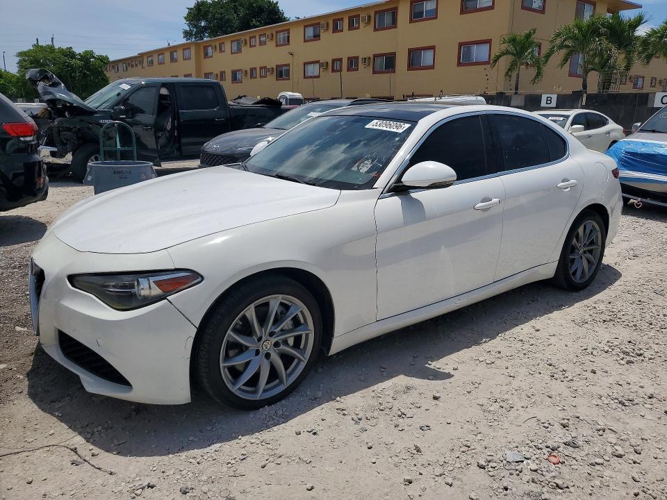 Auction sale of the 2017 Alfa Romeo Giulia, vin: ZARFAEDN8H7550355, lot number: 53096096