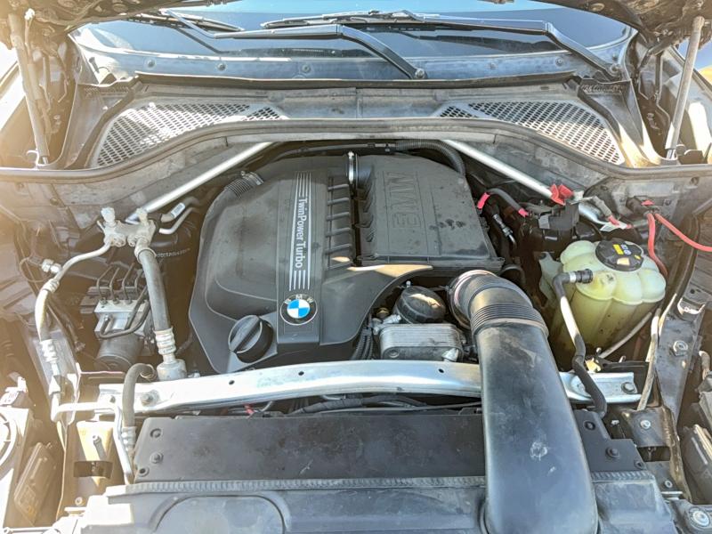 Продажа на аукционе авто 2017 Bmw X5, vin: 5UXKR0C57H0U49966, номер лота: 54011856