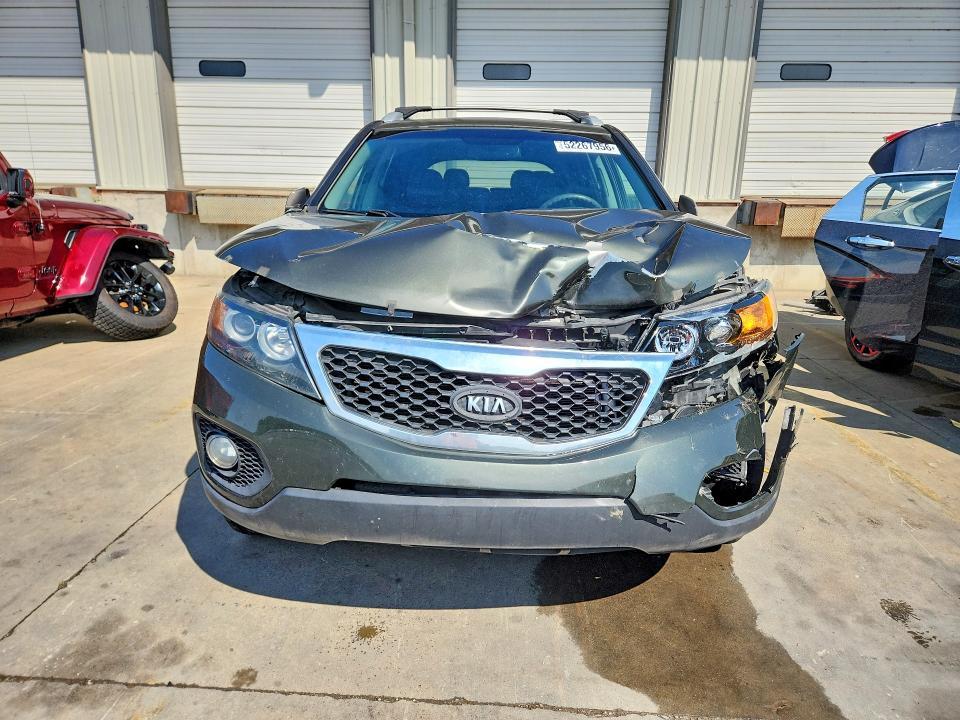 52267956 :رقم المزاد ، 5XYKU4A69CG207427 vin ، 2012 Kia Sorento مزاد بيع