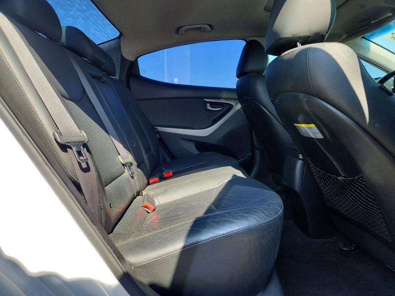 2015 Hyundai Elantra მანქანა იყიდება აუქციონზე, vin: KMHDH4AH4FU454111, აუქციონის ნომერი: 52971636