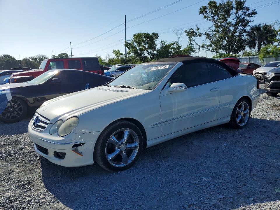 53935216 :رقم المزاد ، WDBTK56F28F253246 vin ، 2008 Mercedes-benz Clk مزاد بيع