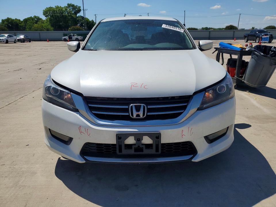 53040516 :رقم المزاد ، 1HGCR2F58EA282425 vin ، 2014 Honda Accord مزاد بيع