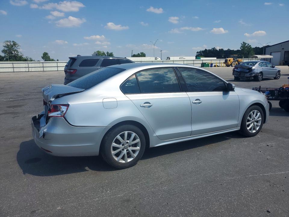 50801176 :رقم المزاد ، 3VWDP7AJXCM105754 vin ، 2012 Volkswagen Jetta مزاد بيع