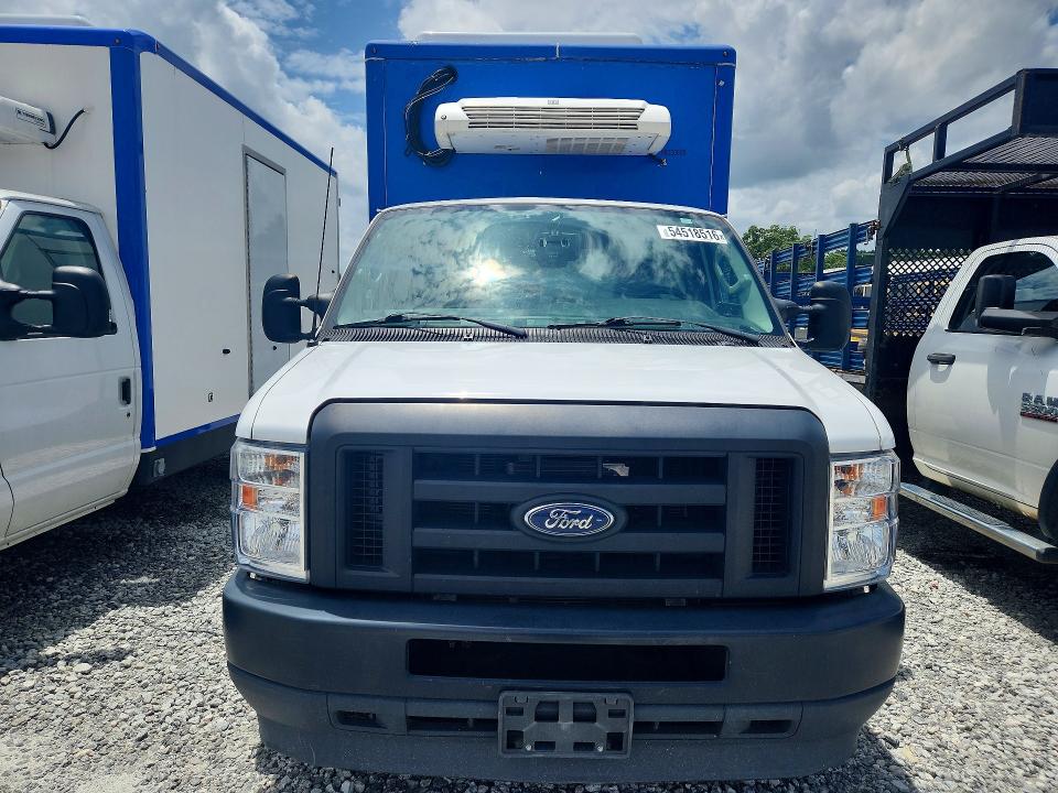 Продажа на аукционе авто 2023 Ford E-350, vin: 1FDWE3FK7PDD08531, номер лота: 54518516