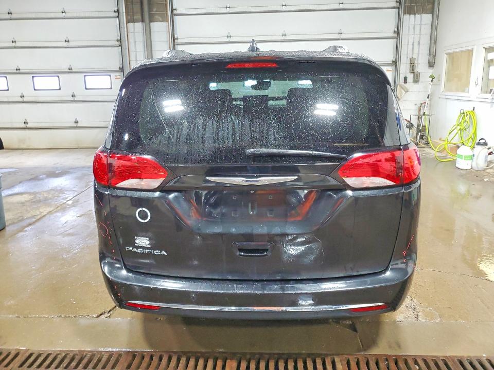 52702296 :رقم المزاد ، 2C4RC1EG3HR534251 vin ، 2017 Chrysler Pacifica مزاد بيع