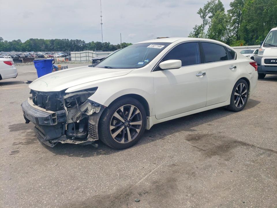 Продаж на аукціоні авто 2016 Nissan Altima, vin: 1N4AL3AP3GN323499, номер лоту: 51827196
