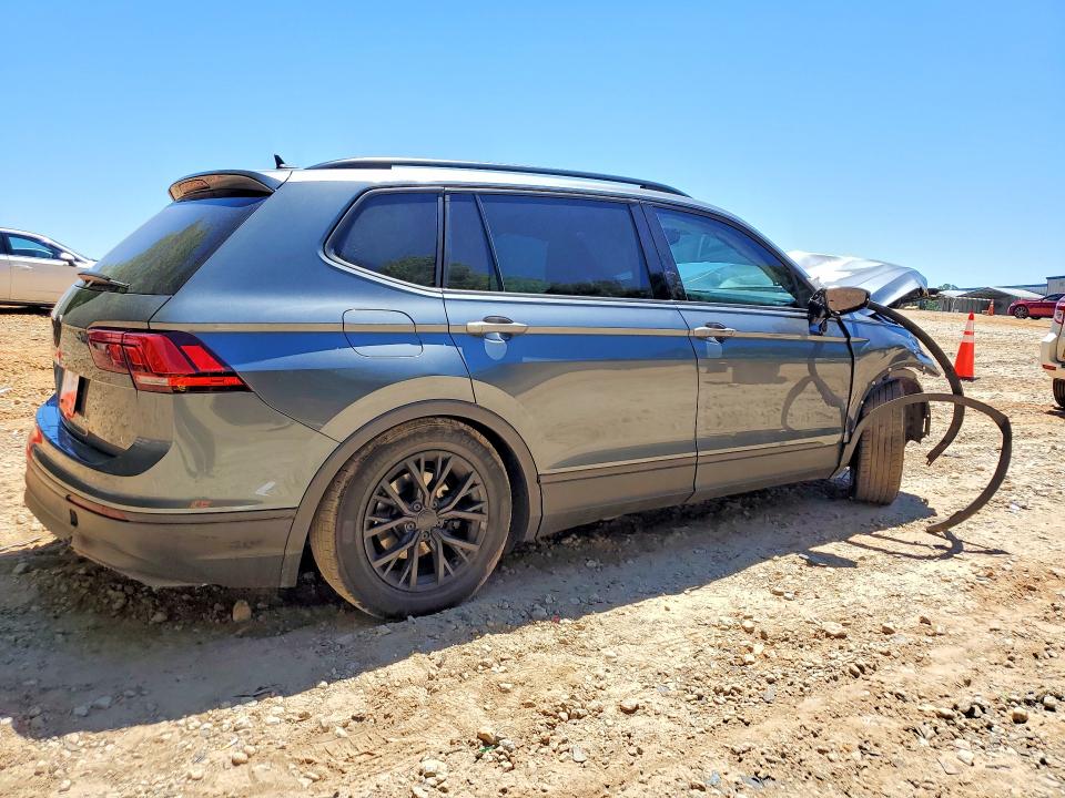 2020 Volkswagen Tiguan მანქანა იყიდება აუქციონზე, vin: 3VV3B7AX4LM019021, აუქციონის ნომერი: 52919486