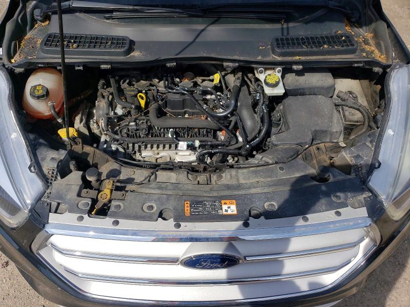2019 Ford Escape მანქანა იყიდება აუქციონზე, vin: 1FMCU0HD5KUB70676, აუქციონის ნომერი: 53106806