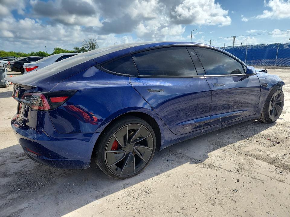 Продажа на аукционе авто 2022 Tesla Model 3, vin: 5YJ3E1EC6NF316471, номер лота: 53316126