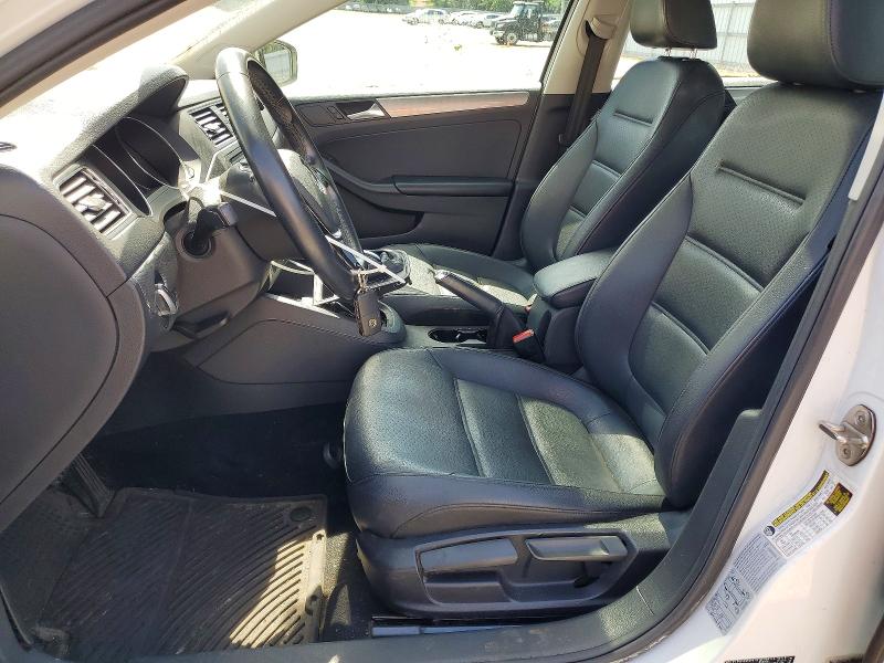 2015 Volkswagen Jetta მანქანა იყიდება აუქციონზე, vin: 3VWD17AJ4FM286047, აუქციონის ნომერი: 52518686