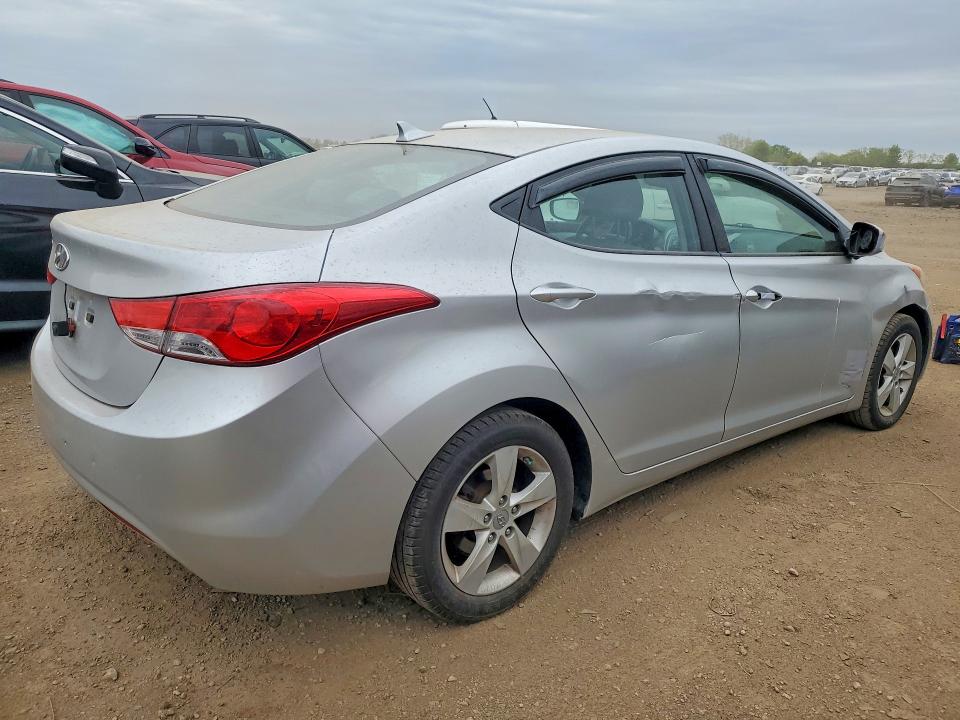 2013 Hyundai Elantra მანქანა იყიდება აუქციონზე, vin: KMHDH4AE3DU651323, აუქციონის ნომერი: 53085246
