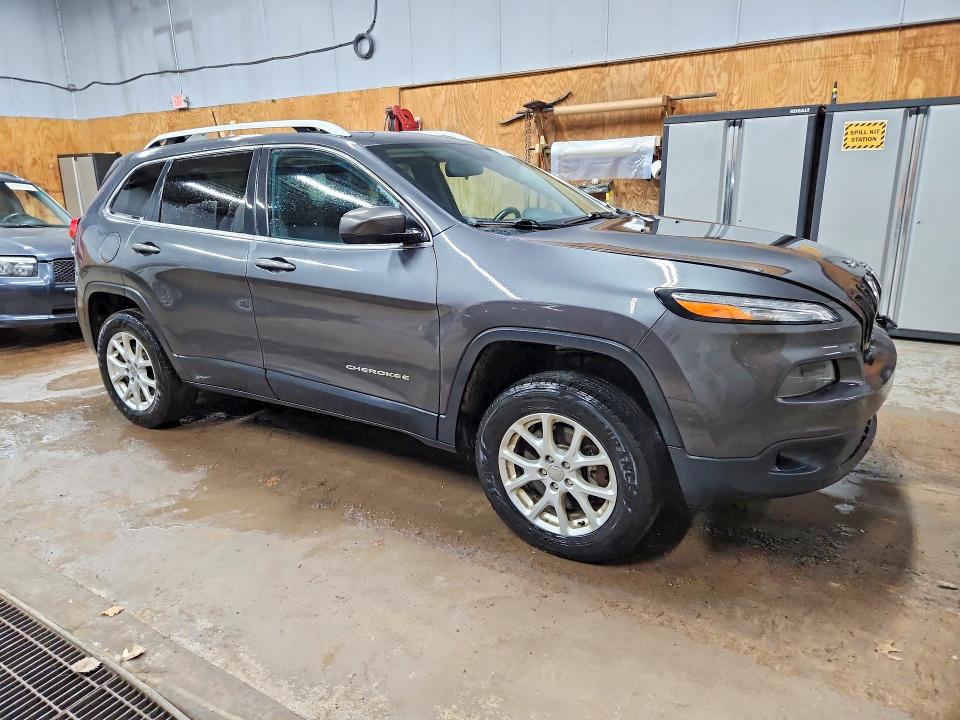 2016 Jeep Cherokee მანქანა იყიდება აუქციონზე, vin: 1C4PJMCB7GW203703, აუქციონის ნომერი: 50343756