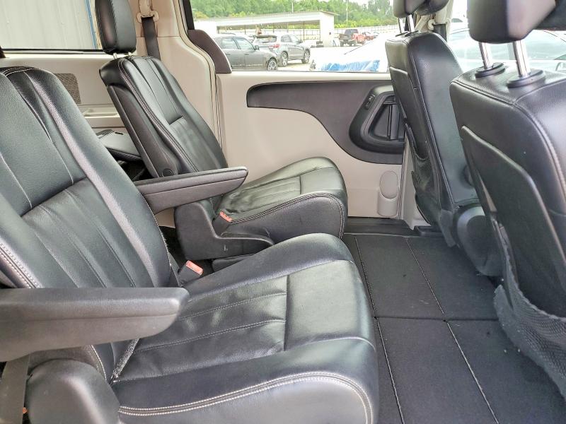 49976206 :رقم المزاد ، 2C4RC1BG5DR689964 vin ، 2013 Chrysler Town & Country مزاد بيع