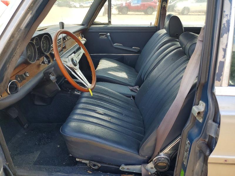 53670496 :رقم المزاد ، 1080161207530 vin ، 1971 Mercedes-benz 280s مزاد بيع