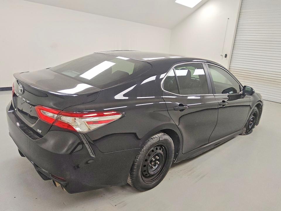 Продаж на аукціоні авто 2018 Toyota Camry, vin: 4T1B11HK4JU042453, номер лоту: 52427986